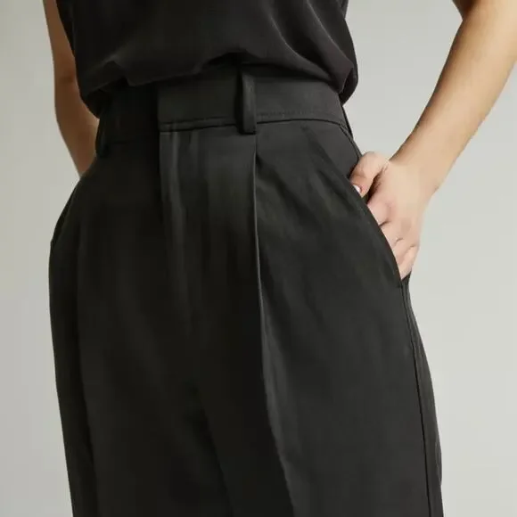 Everlane Women's The Tencel Way High Taper Pant Size 10 Black Ankle Pleated